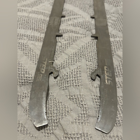 Step Steel Hockey ST Goal Edge Goalie Steel Runners Size 11 - Picture 2 of 3